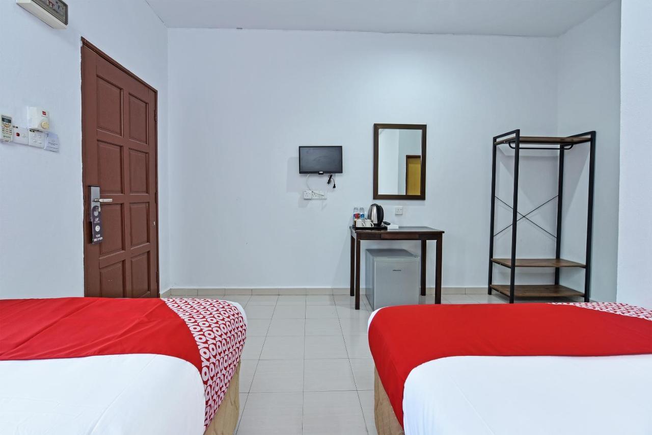 Hotel Collection O 90622 Sehijau Cenang Pantai Cenang  Exteriér fotografie